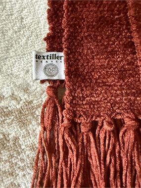 Textiller Weaver Rose Rust Red Knit Fringe Throw Blanket